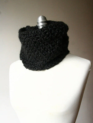 BLACK | Signature Series Infinity Scarf - MINI