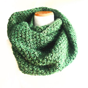 GREEN | Signature Series Infinity Scarf