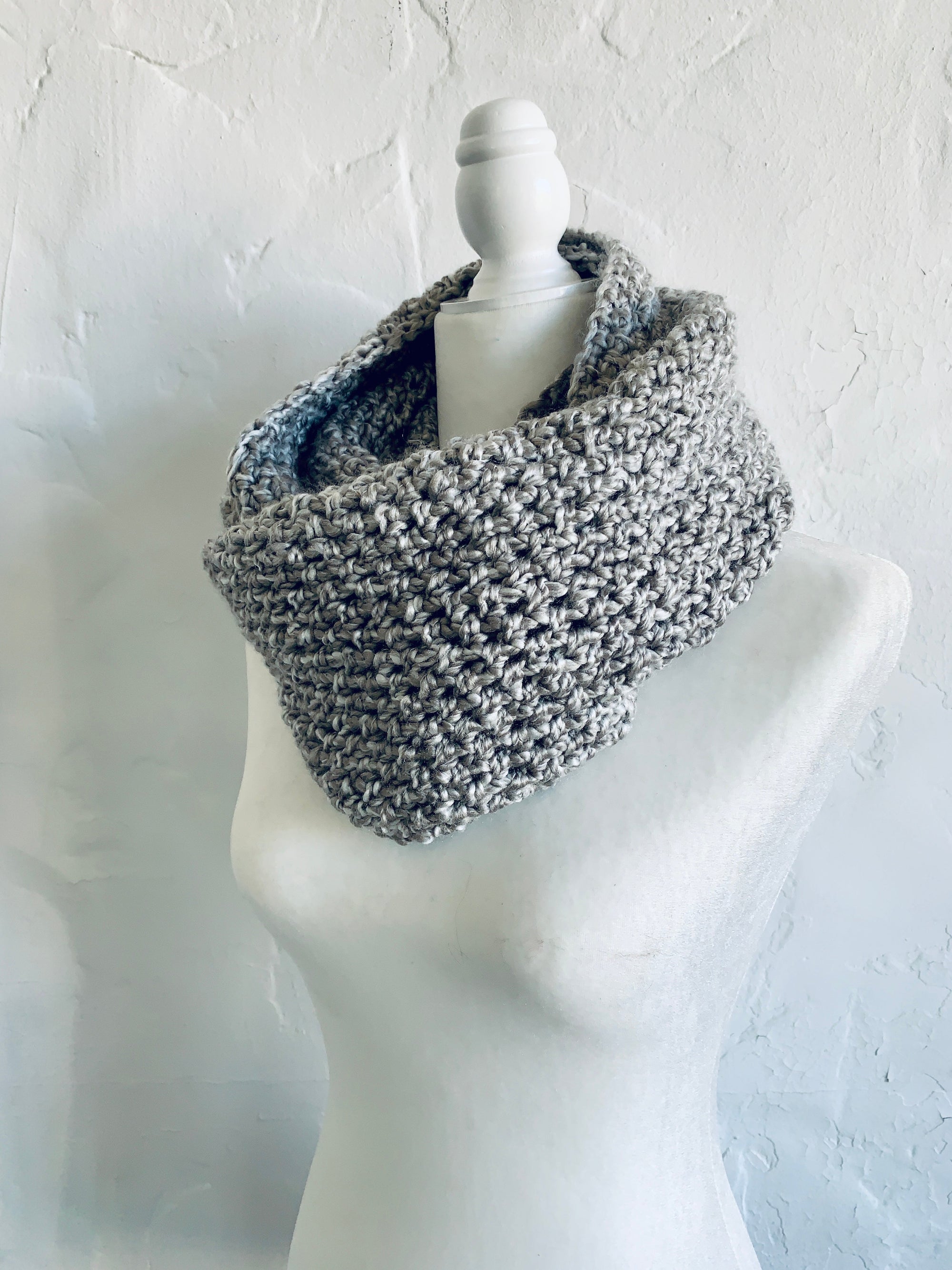 DIAMOND | Signature Series Infinity Scarf (Mini)